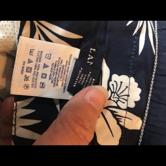 Land’s End Men’s Swim Trunks size XL - Picture 3 of 4